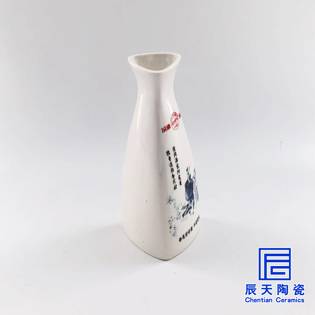 陶瓷国产蜜桃TV一区二区