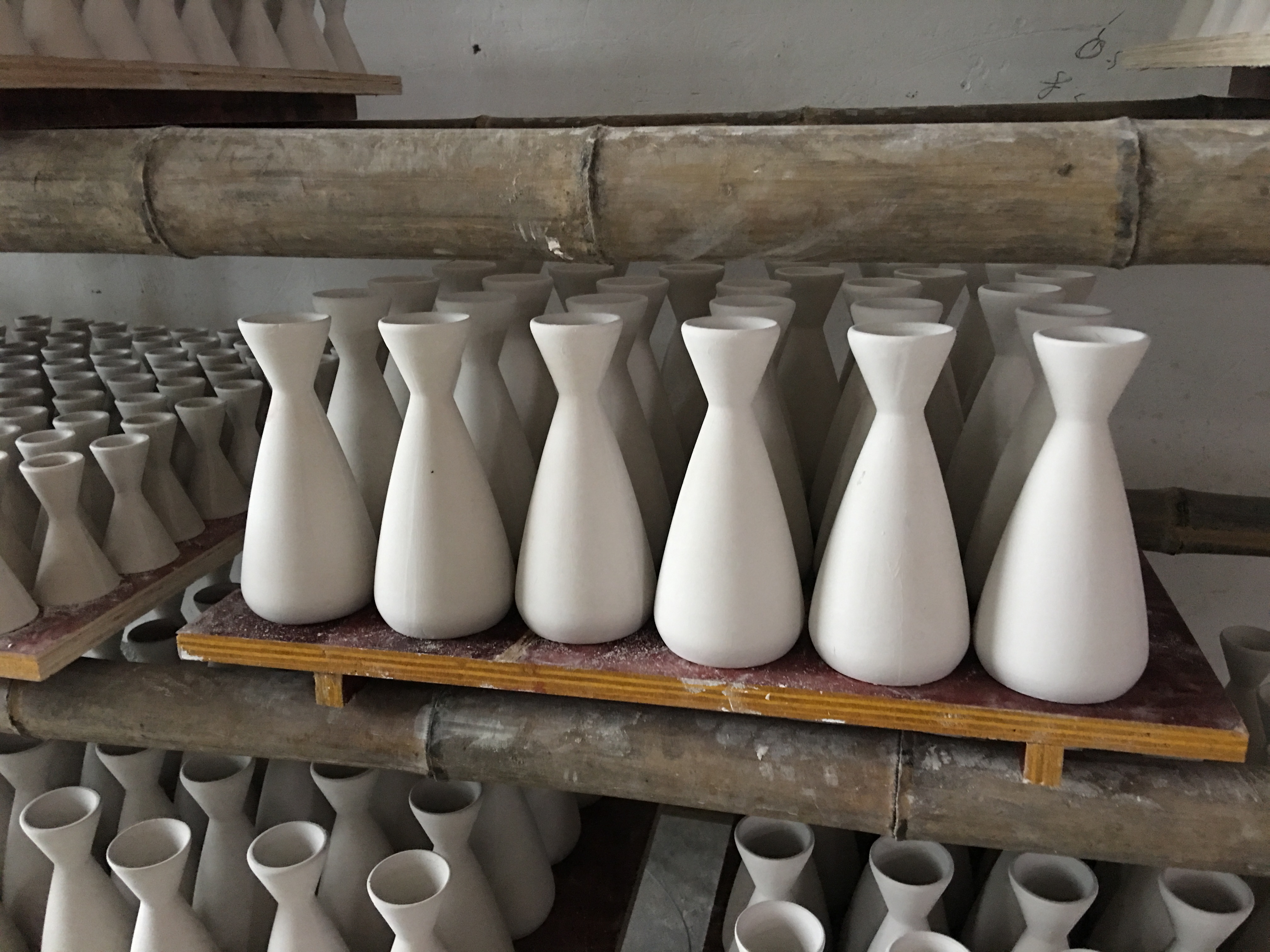 陶瓷国产蜜桃TV一区二区製作